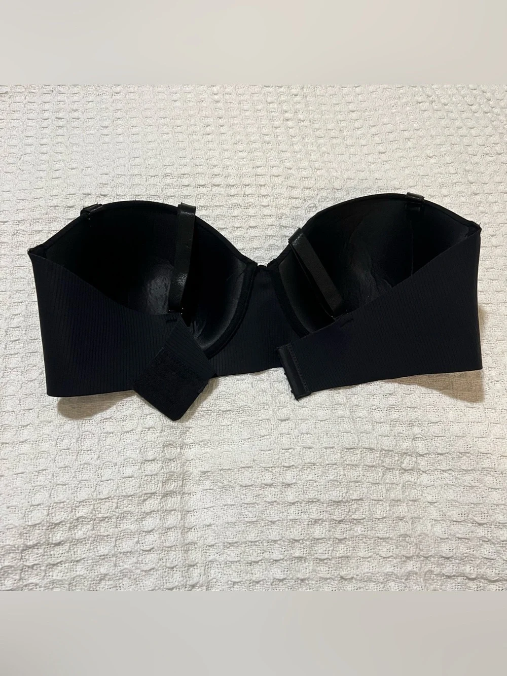Nautica Micro Ribbed Molded Bra Full Coverage T-Shirt Bra Size 42D Black